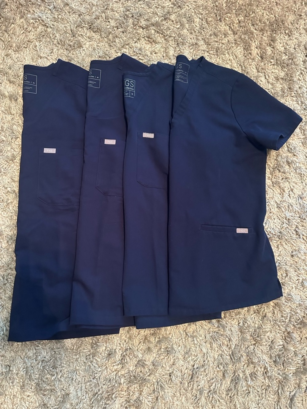FIGS Navy Blue 3 Catarina & 1 Casma Scrub Top (LOT OF 4) Size M
